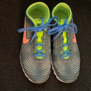 Women’s Nike Sneakers grey, like green and coral